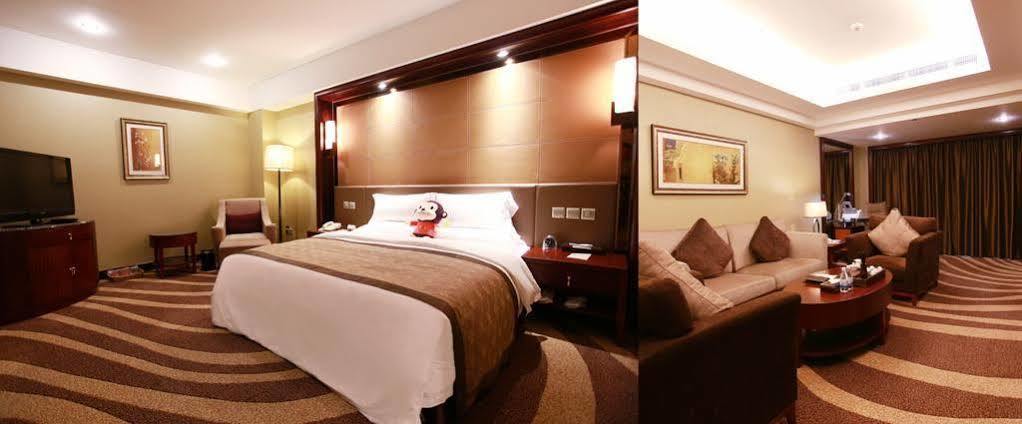Empark Grand Hotel Chongqing Extérieur photo